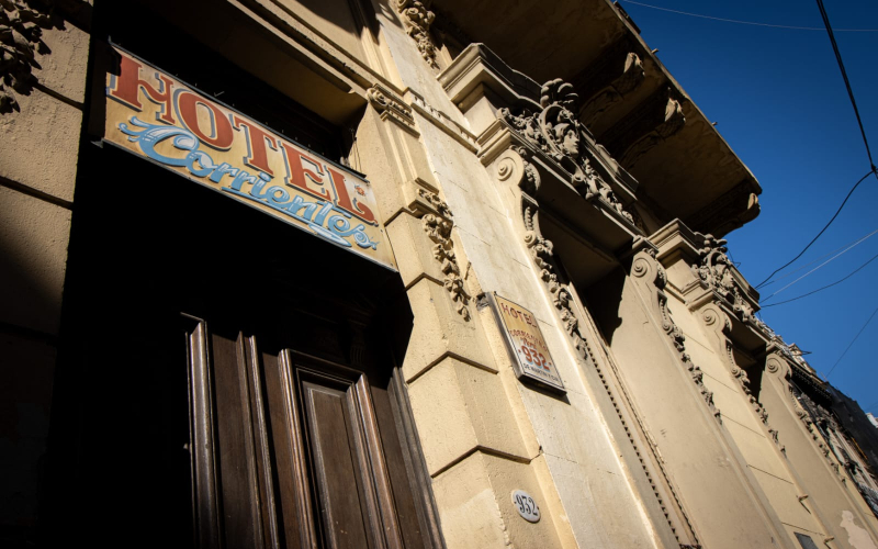 Hoteles Familiares: denuncian obstáculos administrativos, admisiones restrictivas e insuficiencia de los subsidios