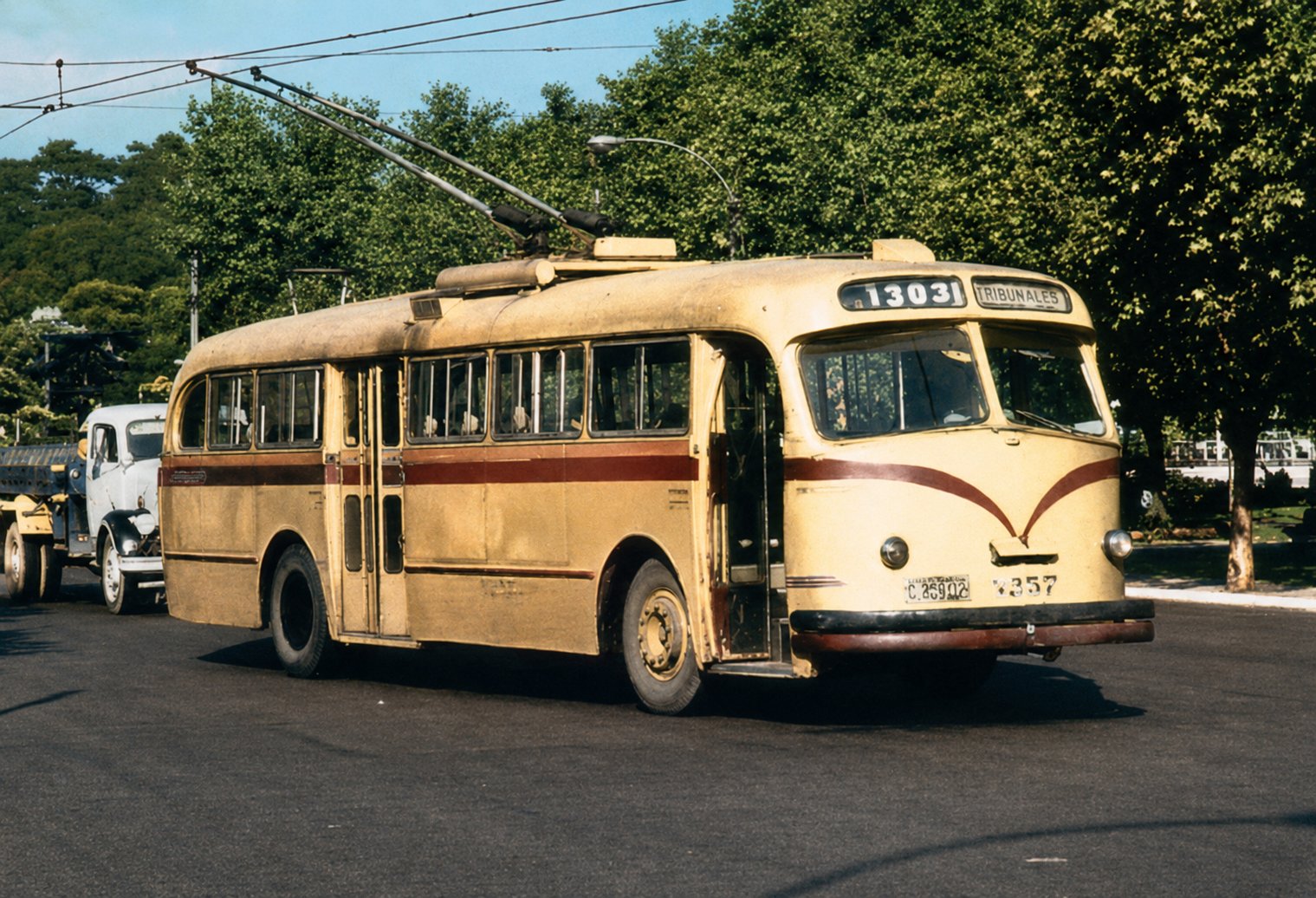 ¿Sabías que Buenos Aires tuvo una moderna red de trolebuses eléctricos?