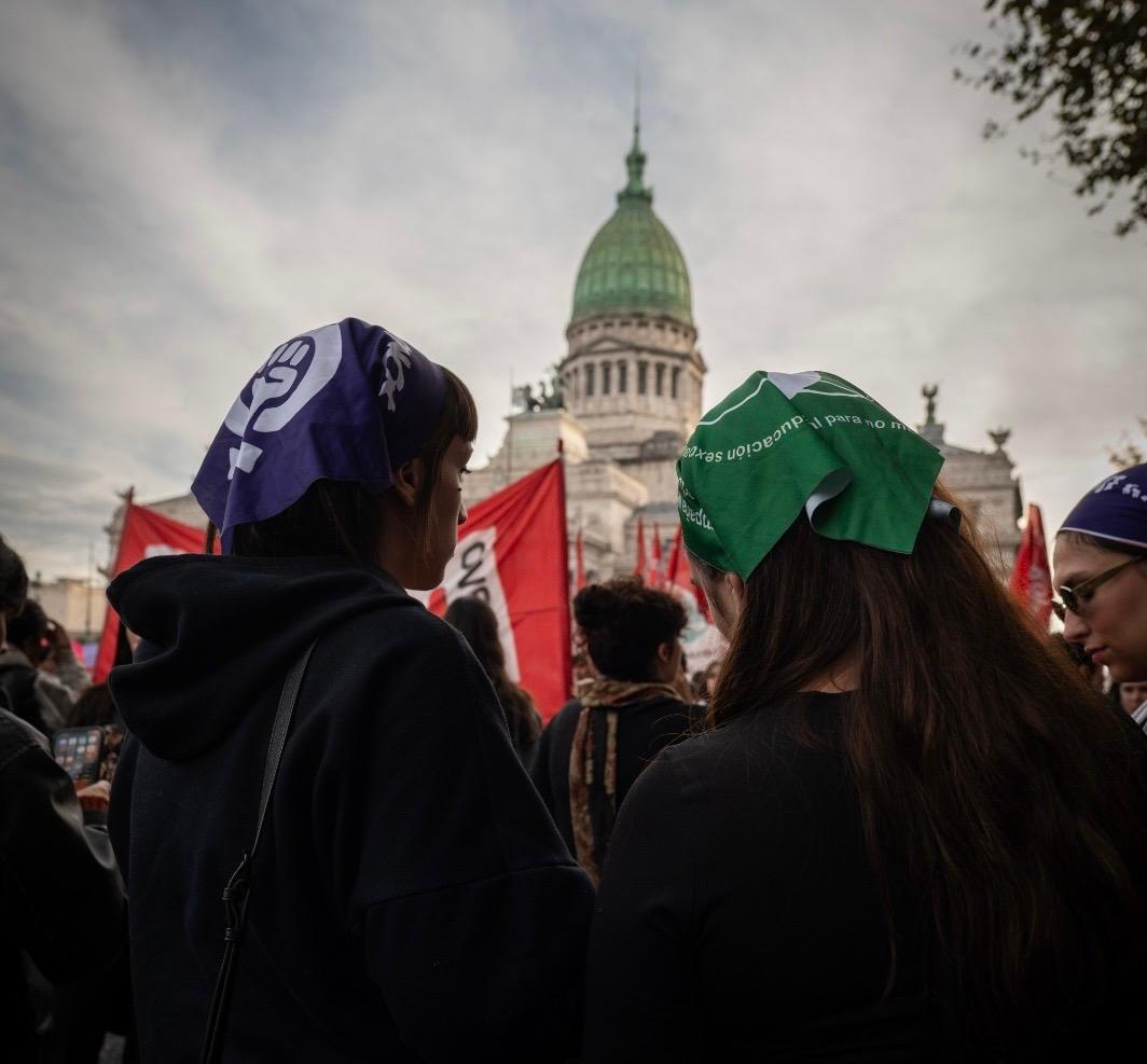 Ni Una Menos: multitudinaria movilización frente al Congreso