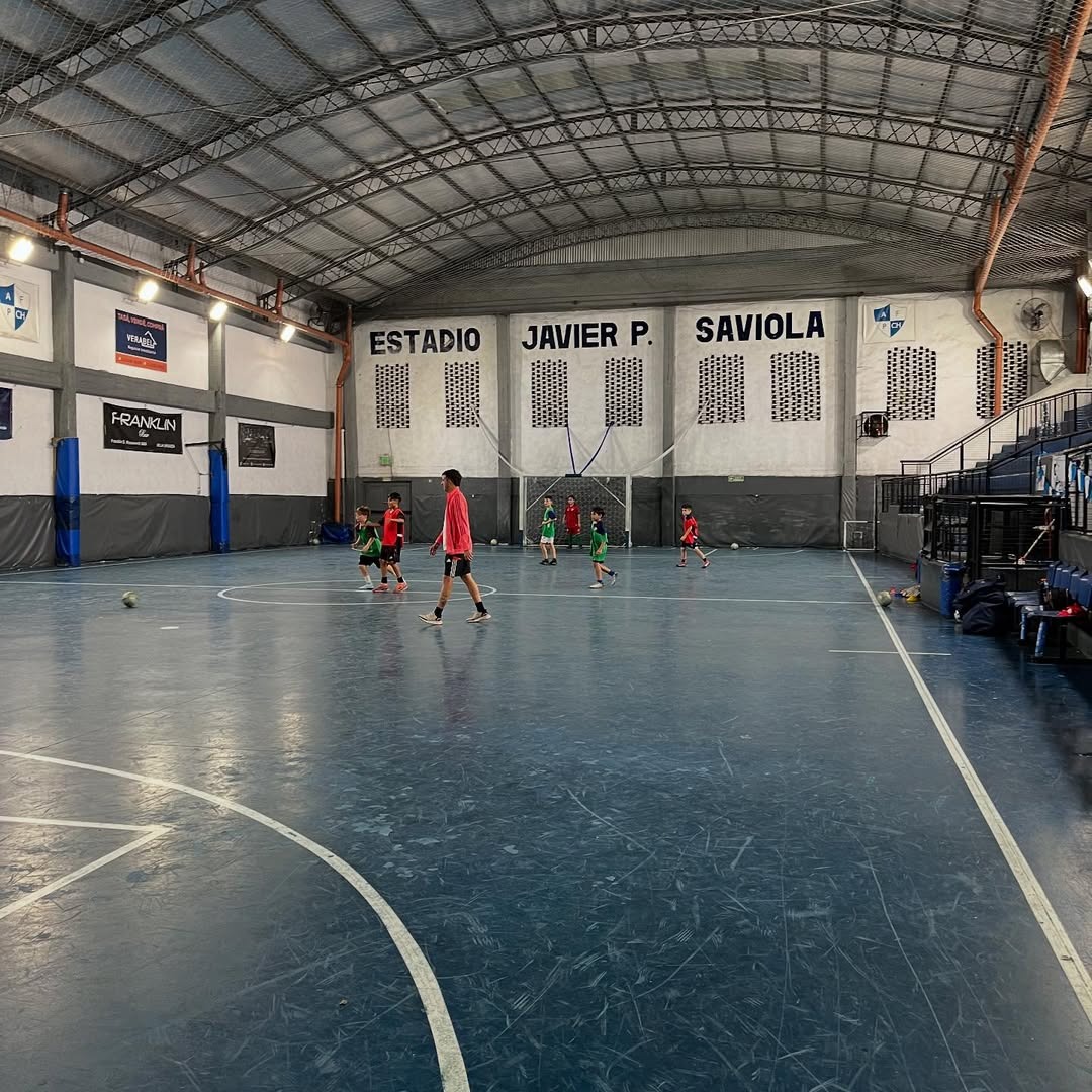 La fábrica silenciosa de campeones: los clubes de barrio porteños donde comenzaron los héroes de la Selección